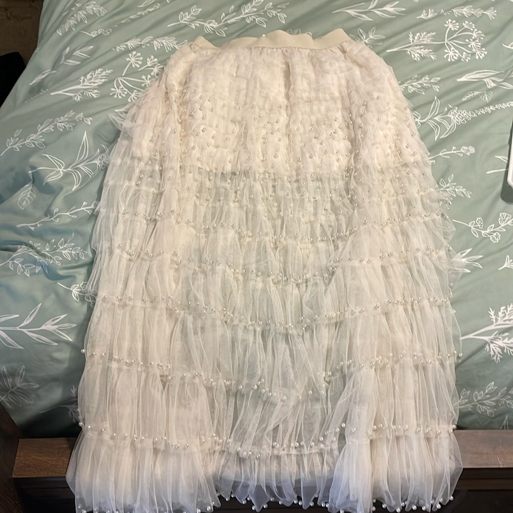 Peal beaded skirt from POL